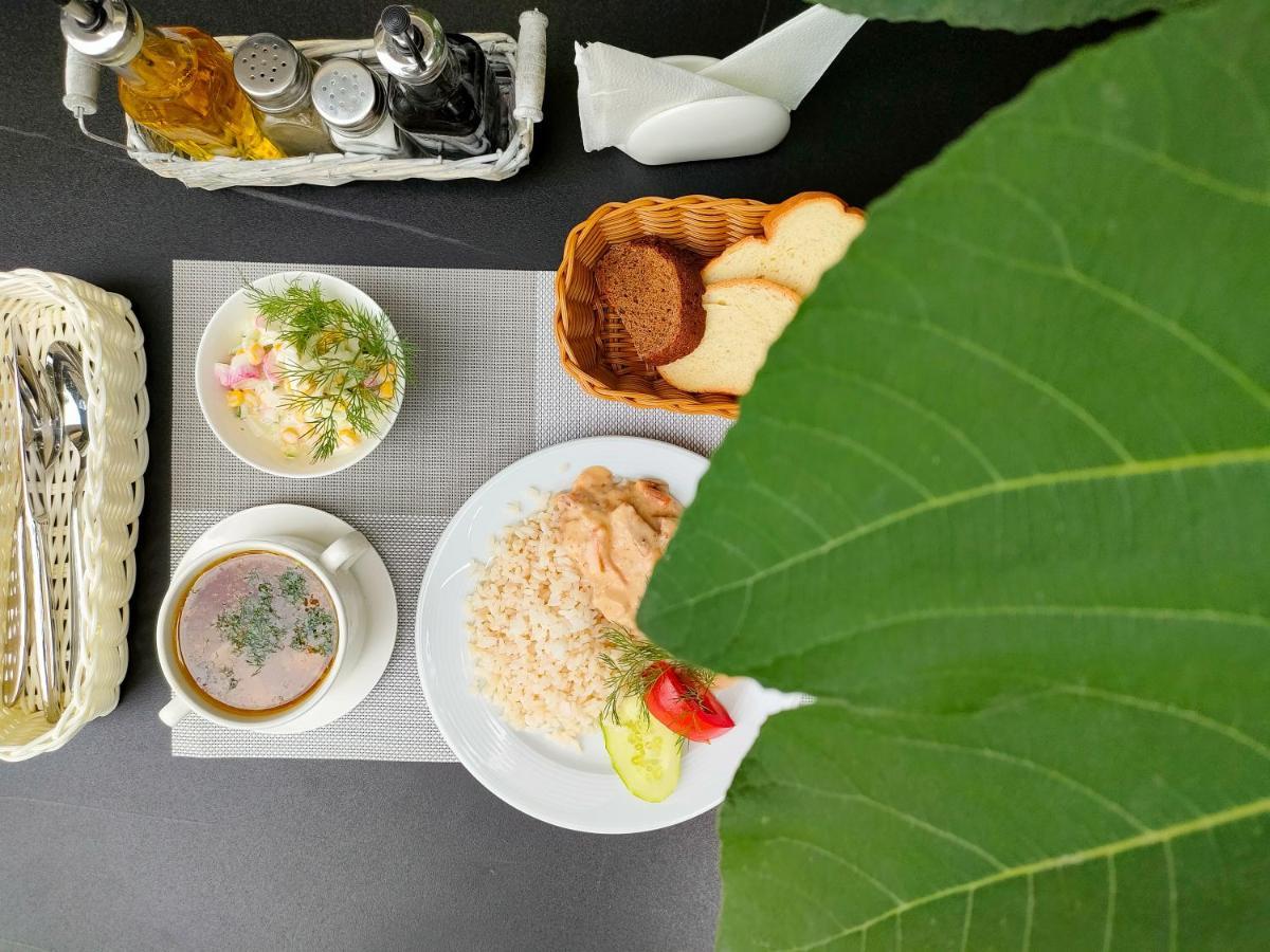 Hotel Citrus ガグラ エクステリア 写真
