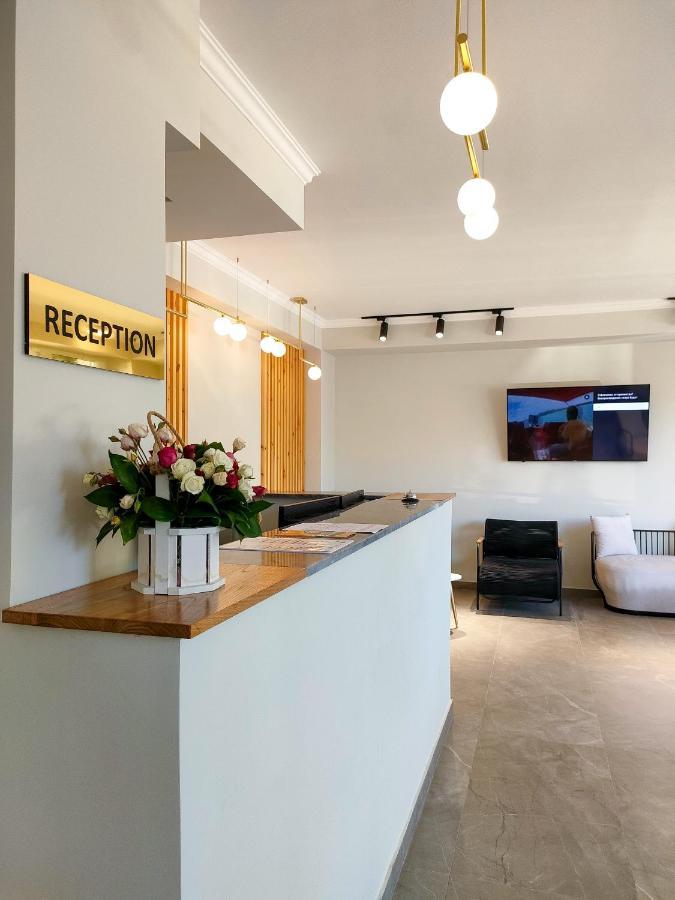 Hotel Citrus ガグラ エクステリア 写真