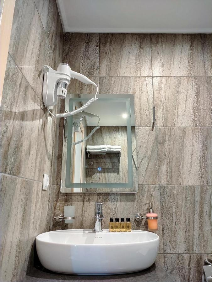 Hotel Citrus ガグラ エクステリア 写真
